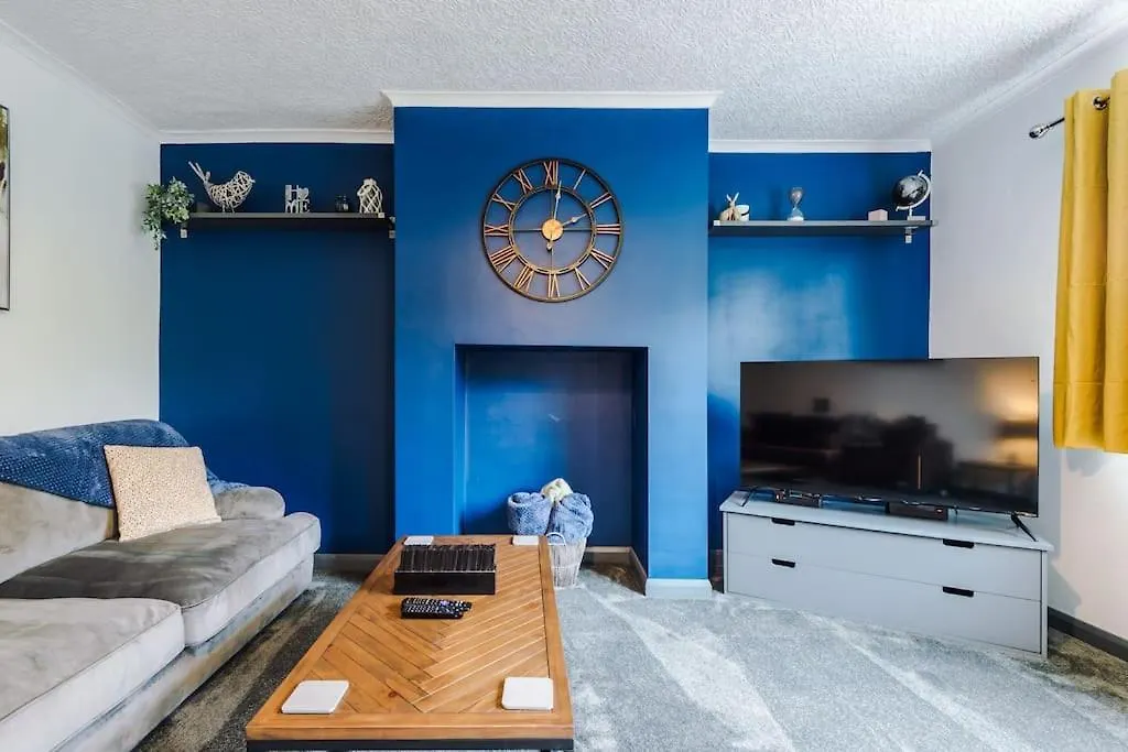 Spacious 3 Bedroom Close To Leeds City Centre With Parking - Short Stay Leeds 0*, Leeds (West Yorkshire) United Kingdom